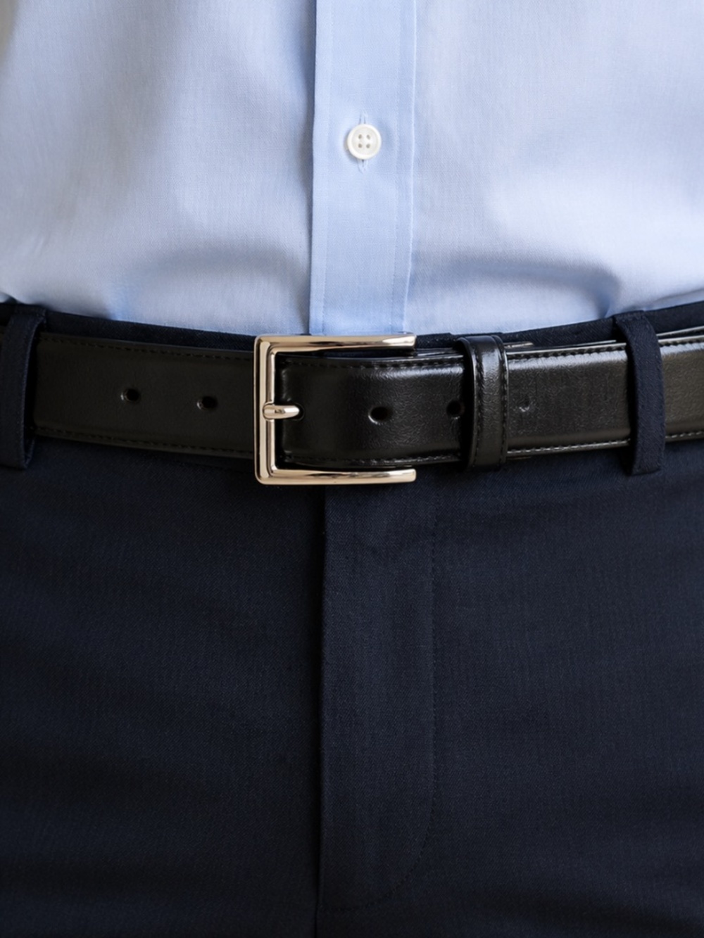 Trafalgar Black Leather Belt Cortina Silvertone Buckle Size 34